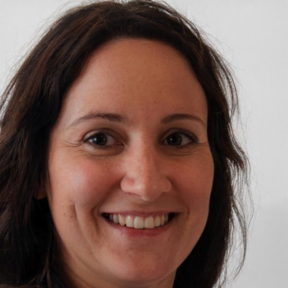 Portrait of Cordelia Ashworth, Chief Financial Officer at travenixora